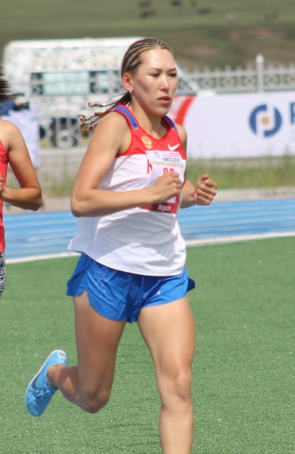 Осипова Ирина чемпион на 1500 м и эстафете