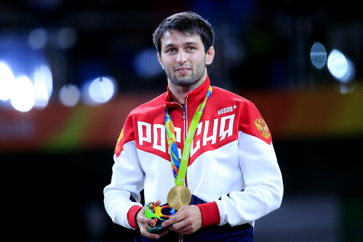 fs 125kg gold medalist-soslan ramonov rus