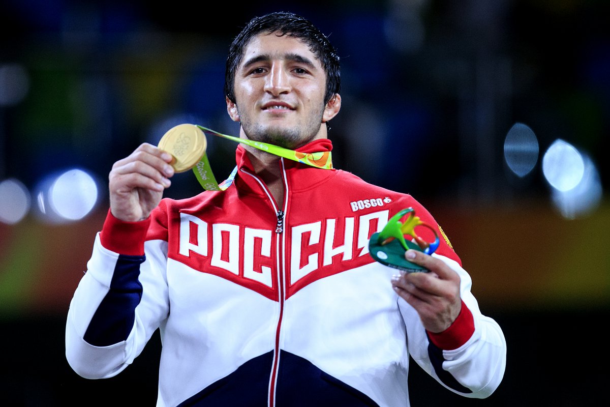 fs 86kg gold medalist-abdulrashid sadulaev rus