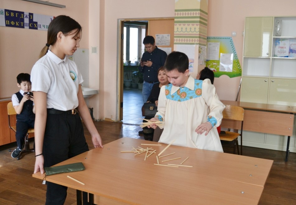 Сахалыы оонньуулар презентация